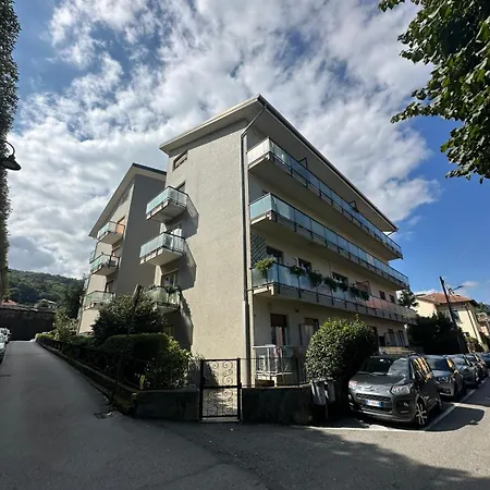 Fior&iris Delux Апартаменты *